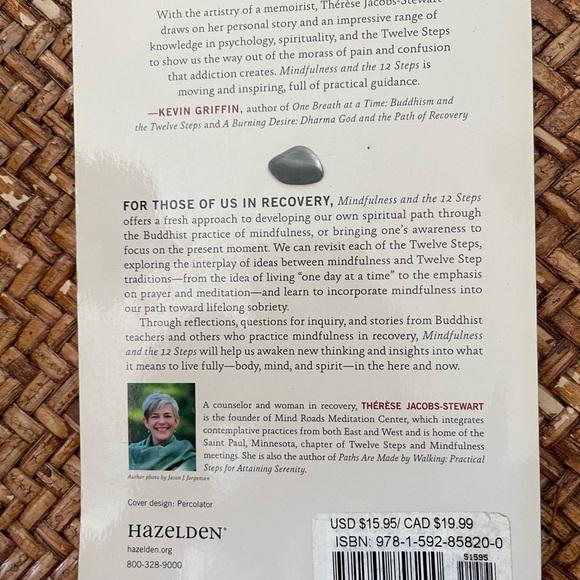 Mindfulness and the 12 Steps : Living Recovery in the Present Moment by Thérèse - Picture 8 of 14